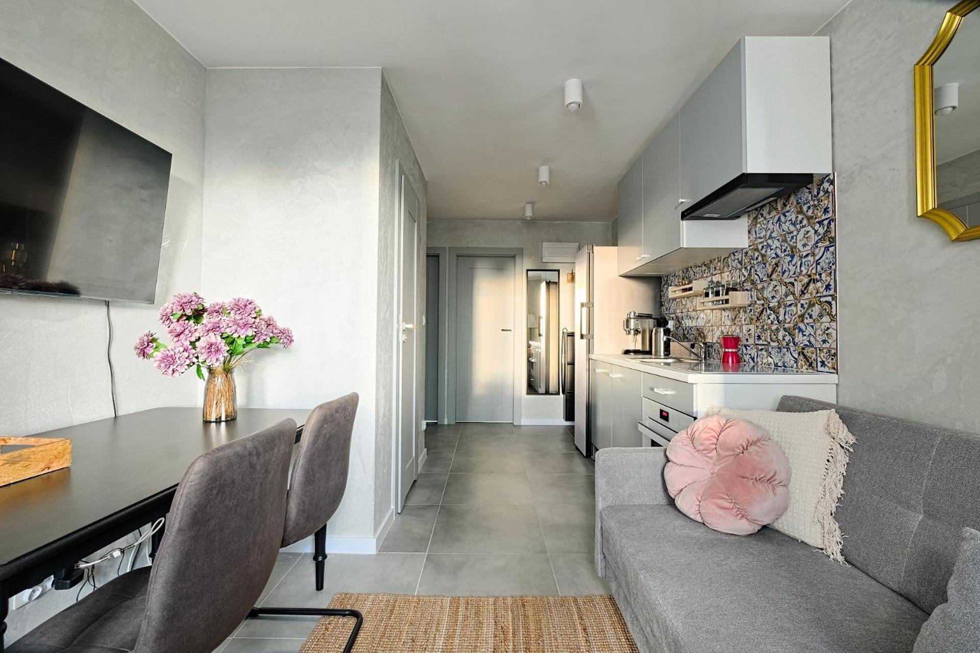 Apartament Emilii Plater 55 Deluxe Warm In Manhattan *